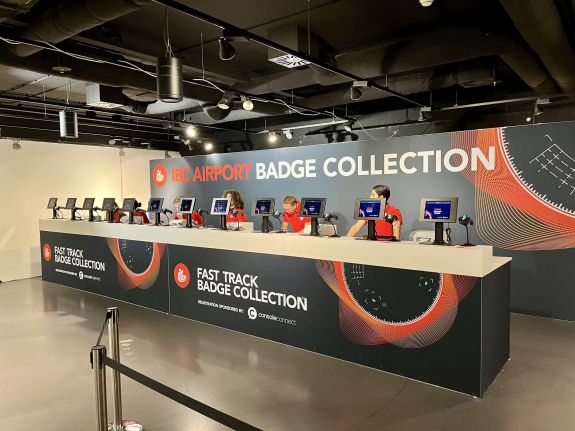 Self-service-badge printing shipping Self-service-badge printing shipping