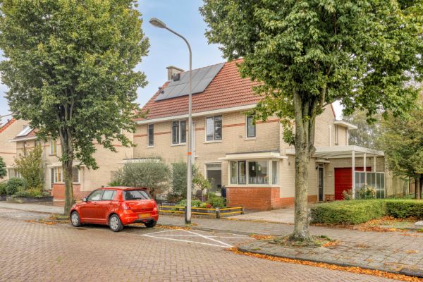 Seine 2911 HG Nieuwerkerk aan den IJssel, Nieuwerkerk aan den IJssel