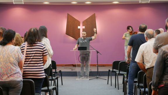 ABTS Chapel with guest community