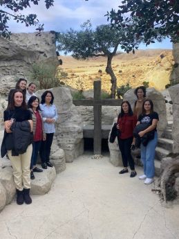 Binnentuin over God - kruis