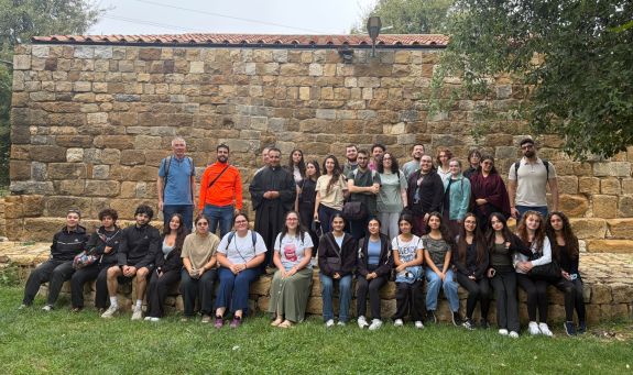 Group photo Yanouh Church