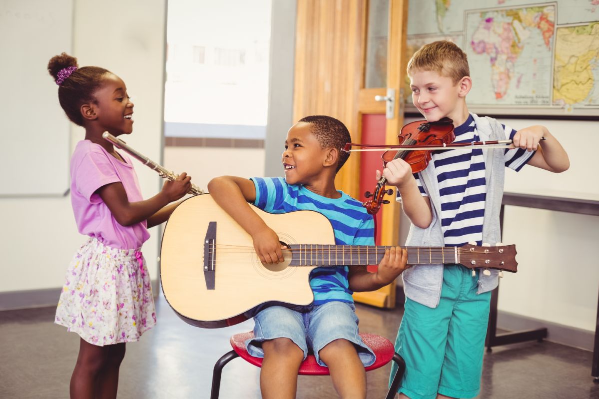 kinderen krijgen muziekles dankzij leergeld salland