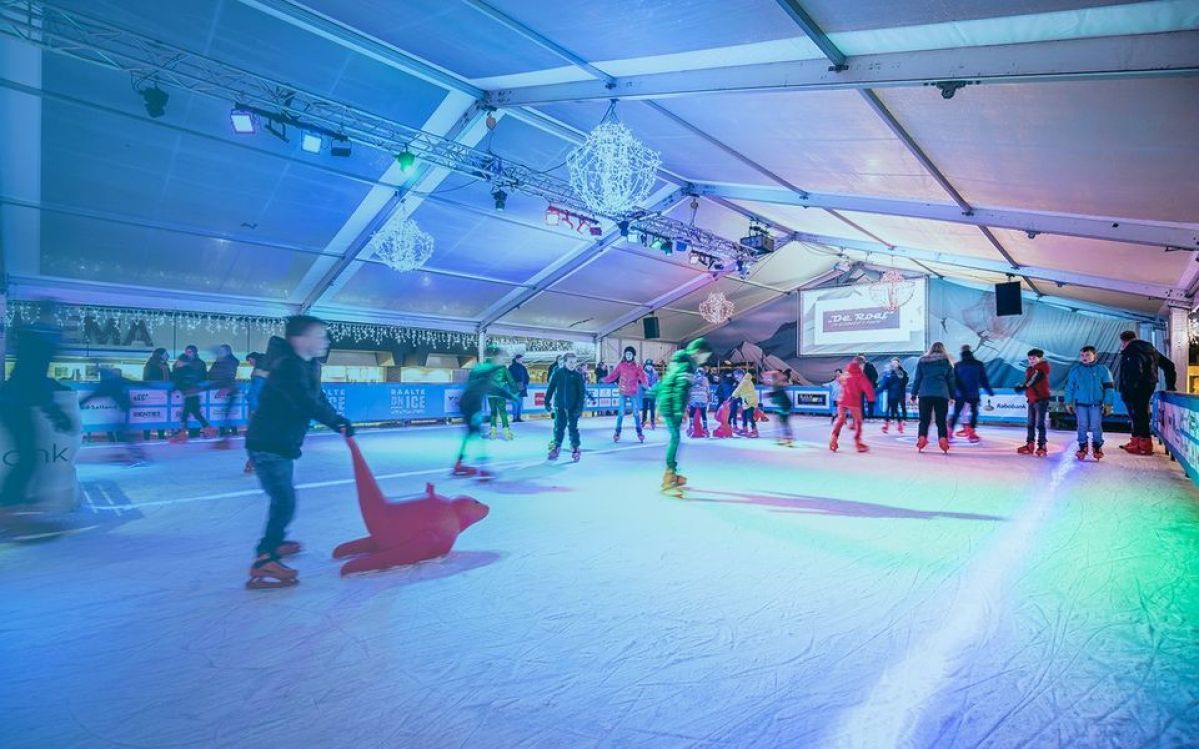 Leergeld Salland – Raalte on Ice: kom gezellig schaatsen op de ijsbaan in het centrum van Raalte