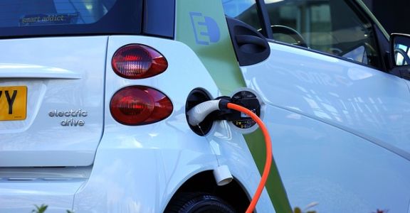 electric-car-1458836_640.jpg
