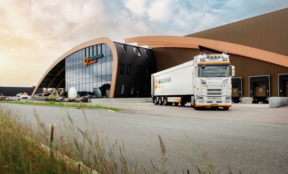 CJM16266-Edit-WEBSITE