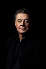 323654b2af0c41717d002f30342a6ef3