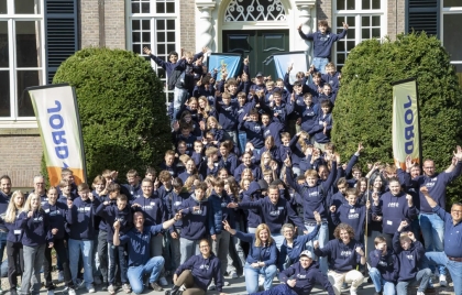 Alle tweede klas leerlingen juigen