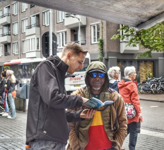 IRS lanceert toerustingsplatform voor evangelisatiewerk onder rooms-katholieken; „Praat niet in leerstellige tegenstellingen”