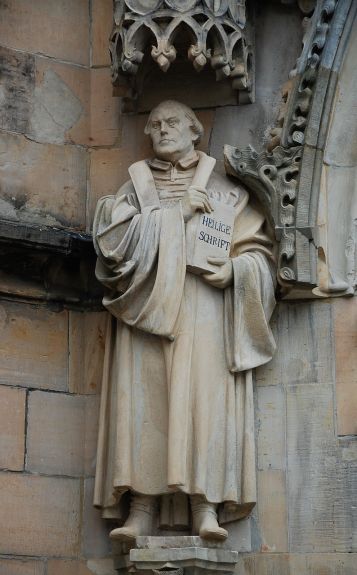 martin-luther-1139609_1280