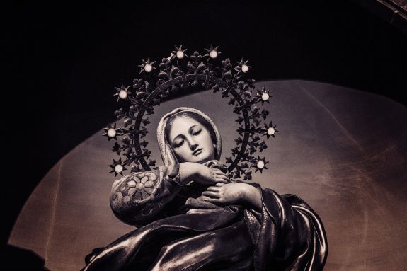 virgin-mary-1907194_1280