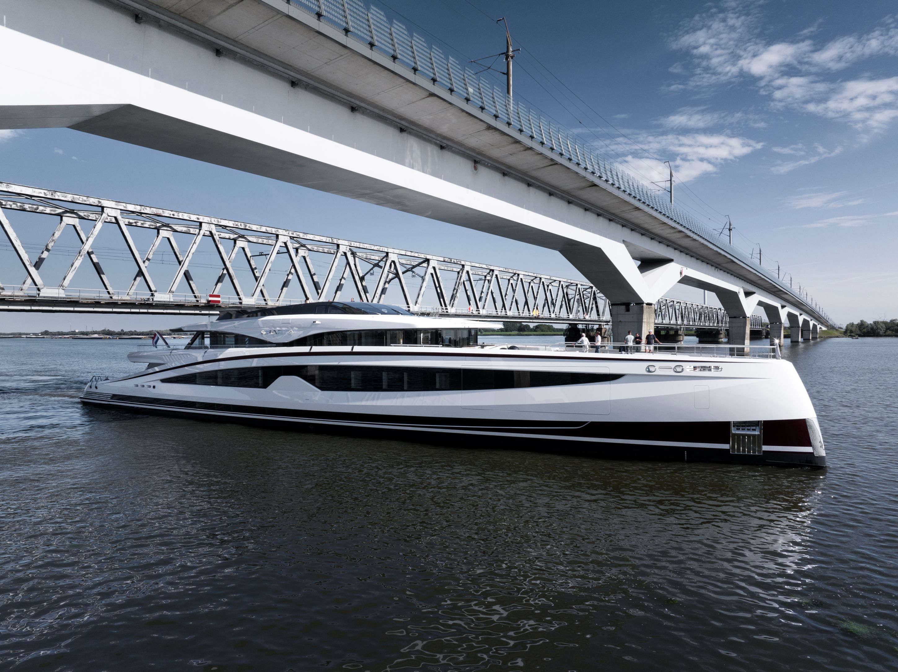 RubenGriffioen Sparta Transport Heesen DJI 00