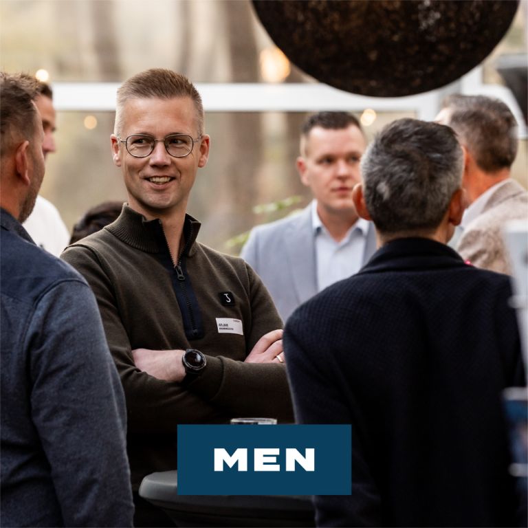Labels MEN