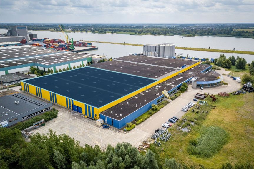 24167 Avelingen-oost bedrijfspand luchtfoto 24167 Avelingen-oost bedrijfspand luchtfoto