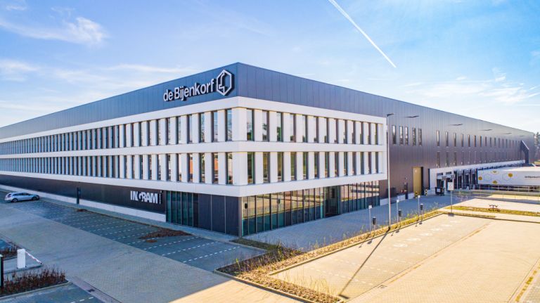 cofac bijenkorf tilburg  small