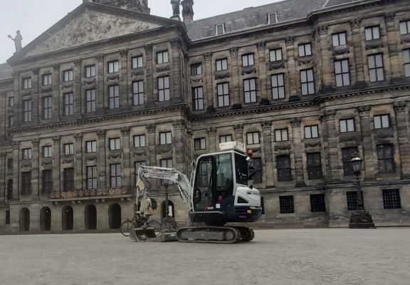 Levering Takeuchi 230