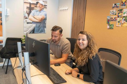 Jacky - Sales Support-3-2