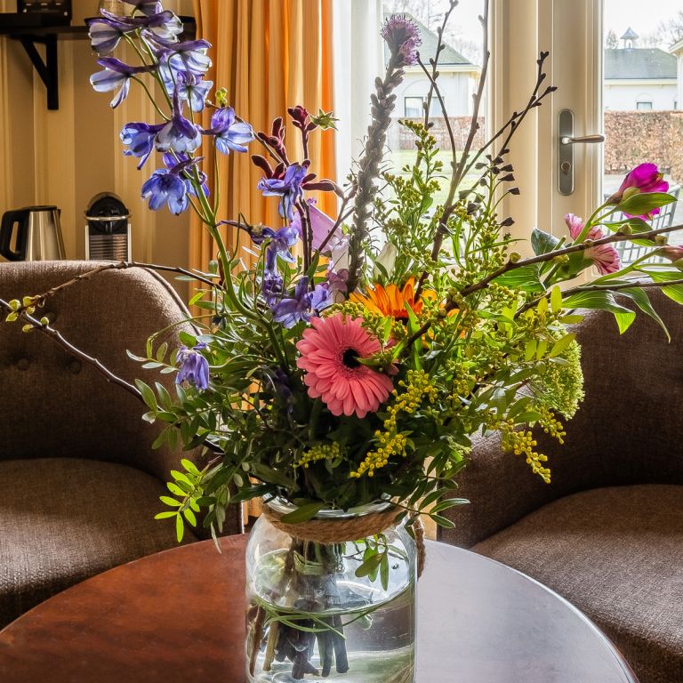 Bloemen op de kamer   plukboeket Rooze   FBNL LR