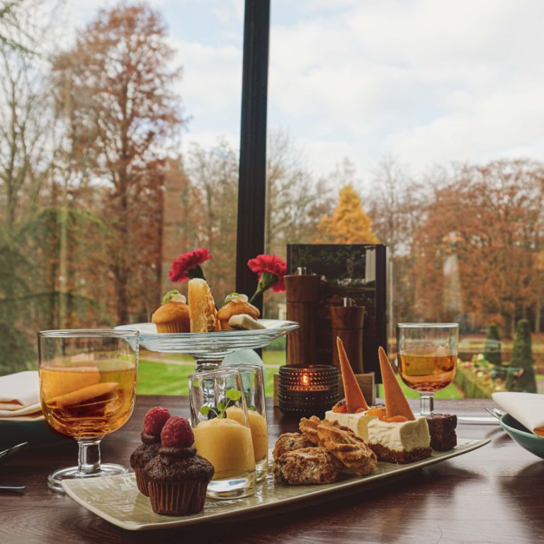 High Tea kasteel restaurant putten vierkant