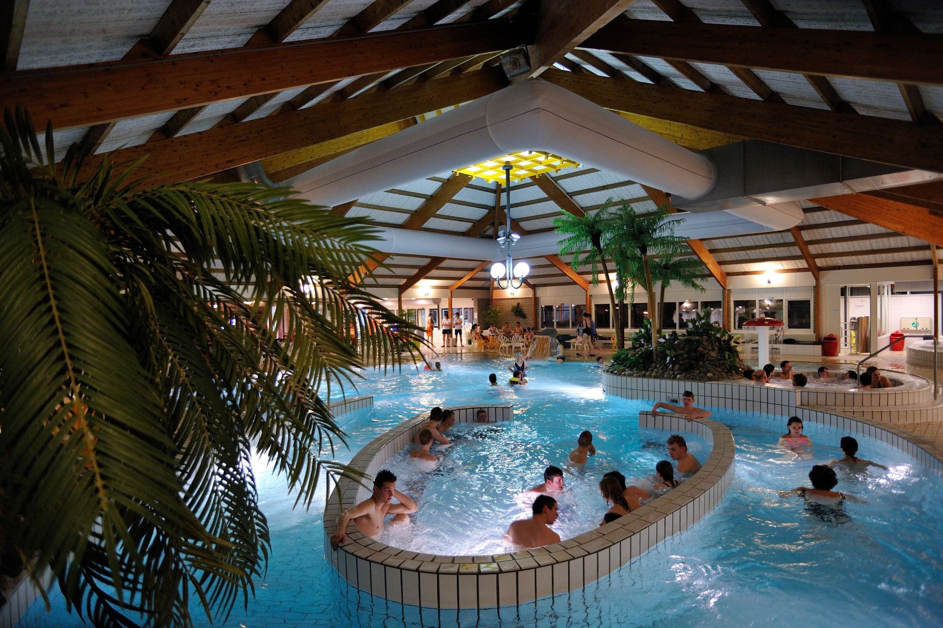 bosbad putten