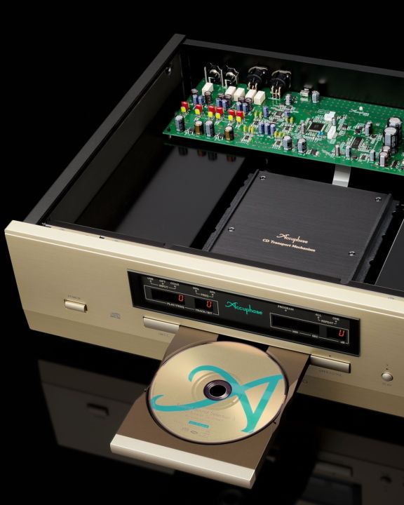 Accuphase DP-450 internal view AudioXperience