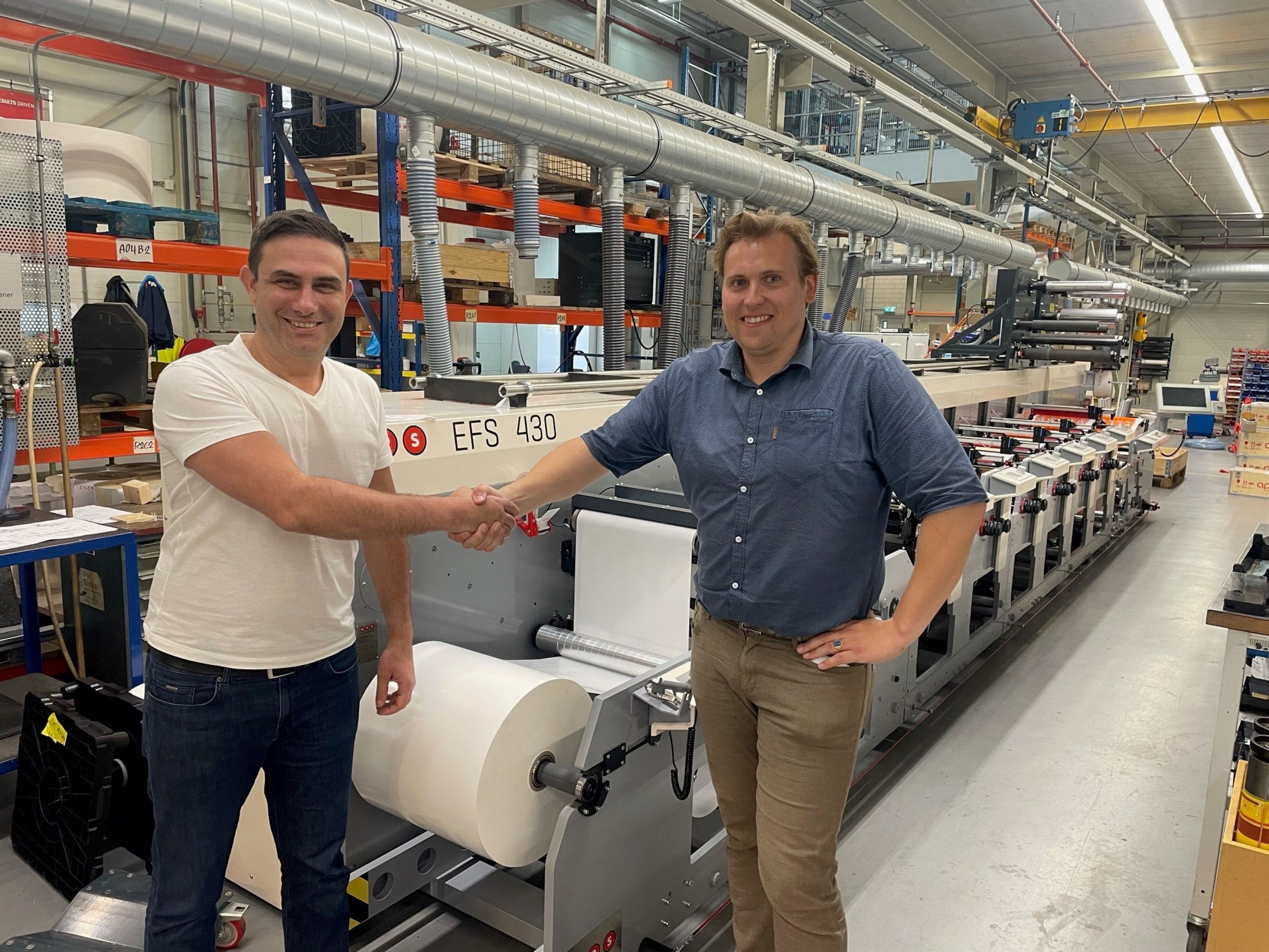1. Elvis Sula, CEO of Albdesign and Sebastiaan Rakhorst, MPS Regional Sales Director during the MPS EFS430 FAT (Both are vaccinated and followed COVID-19 testing measures)