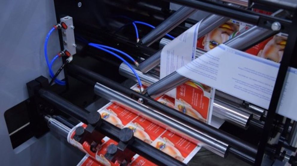 Multi-layer labels increase promotion and information | MPS