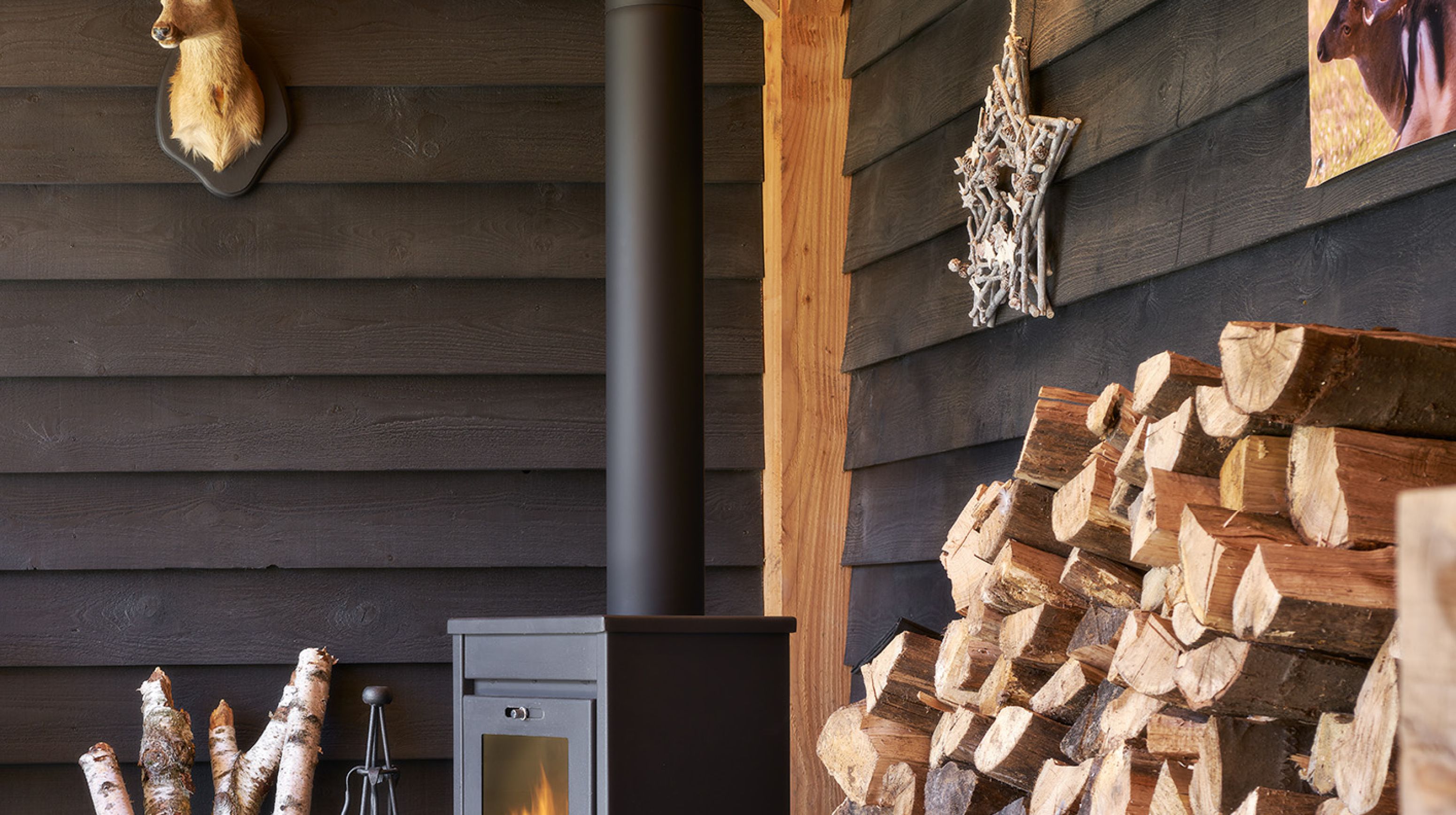 Gastblog • Zo bewaart u haardhout • Isoduct©