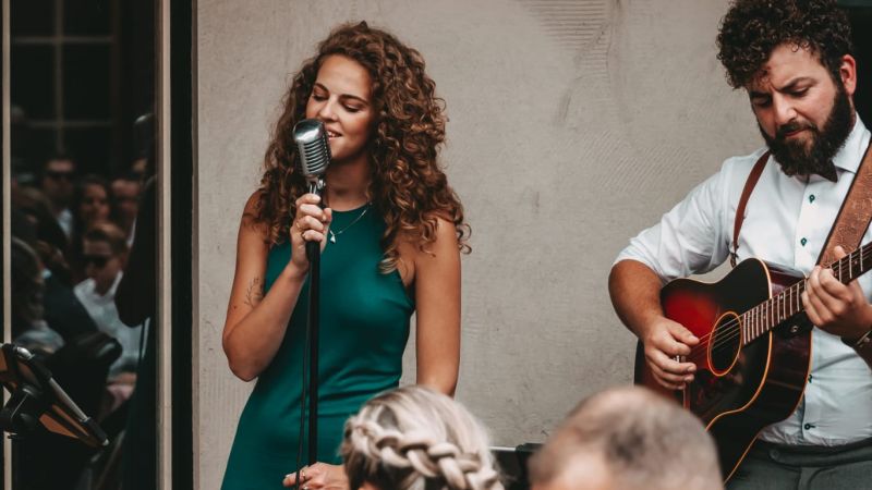 Duo - Uit te breiden met bijvoorbeeld een contrabas