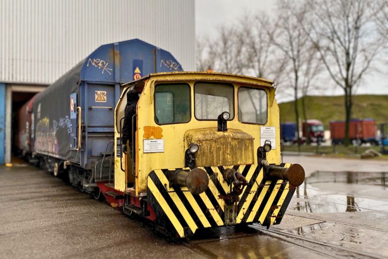 248