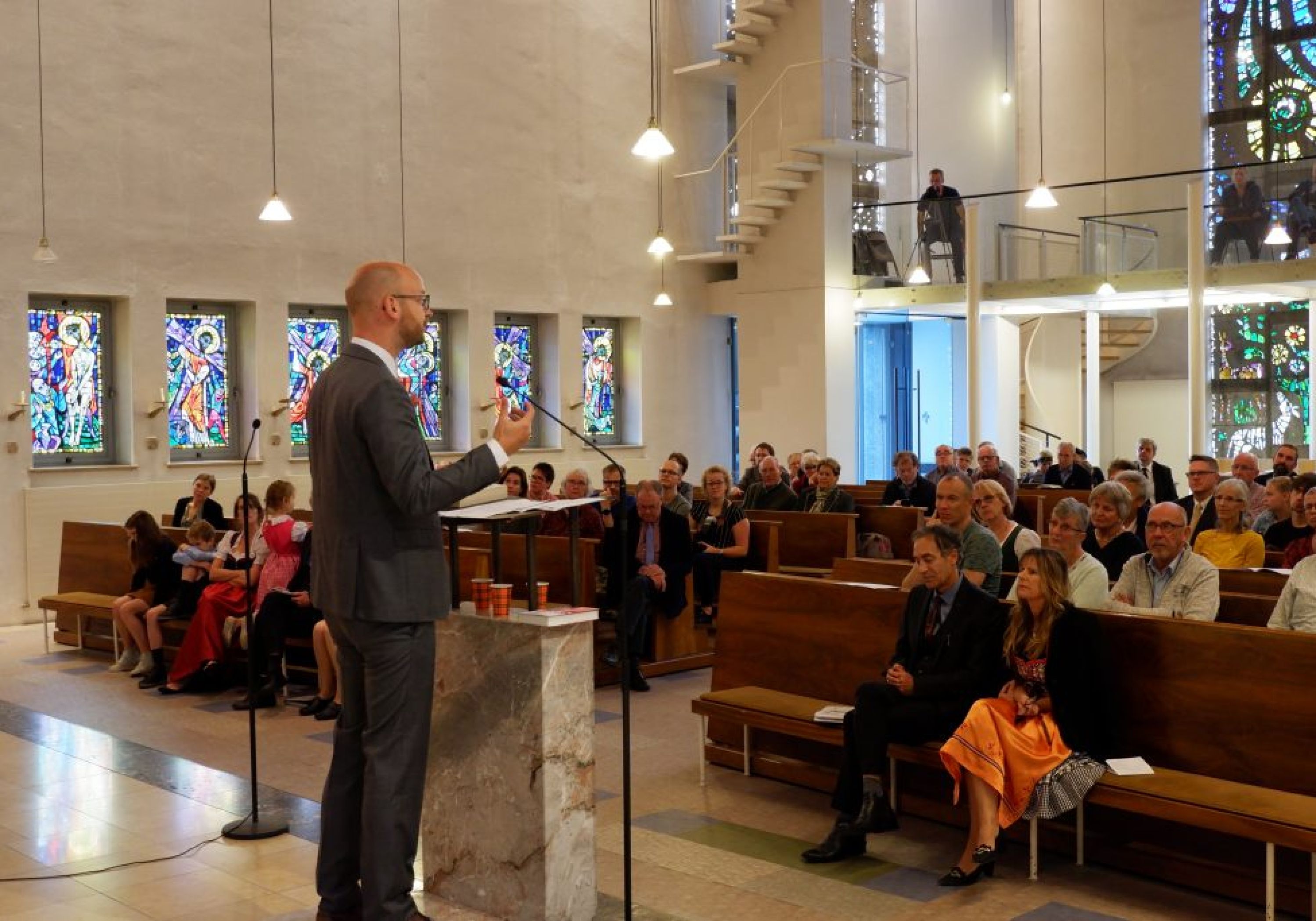 Ds. P. Drost bevestigd tot predikant in Graz