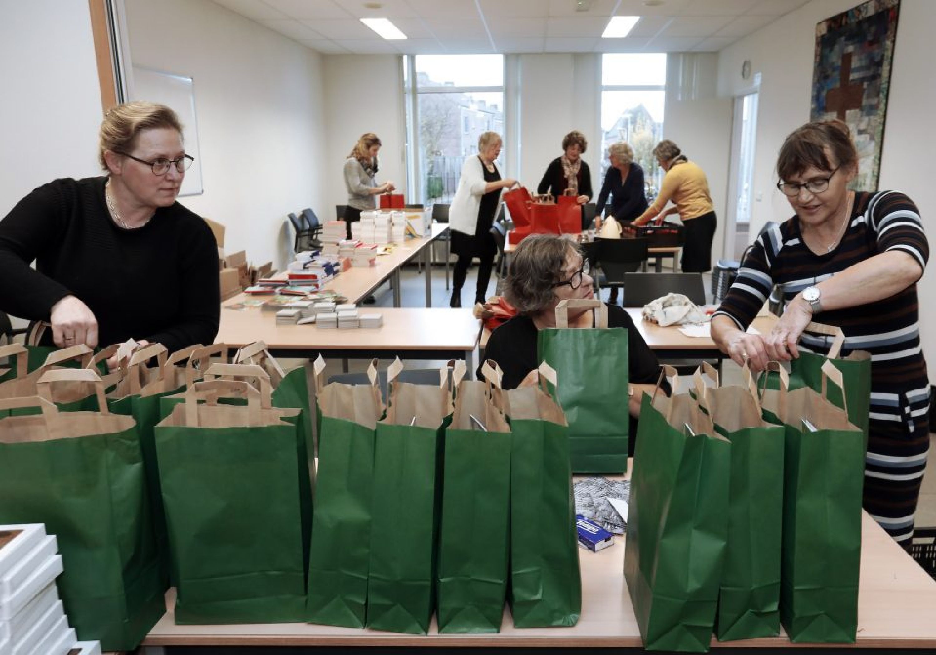 Meer kerstpakketten voor arbeidsmigranten in de Betuwe