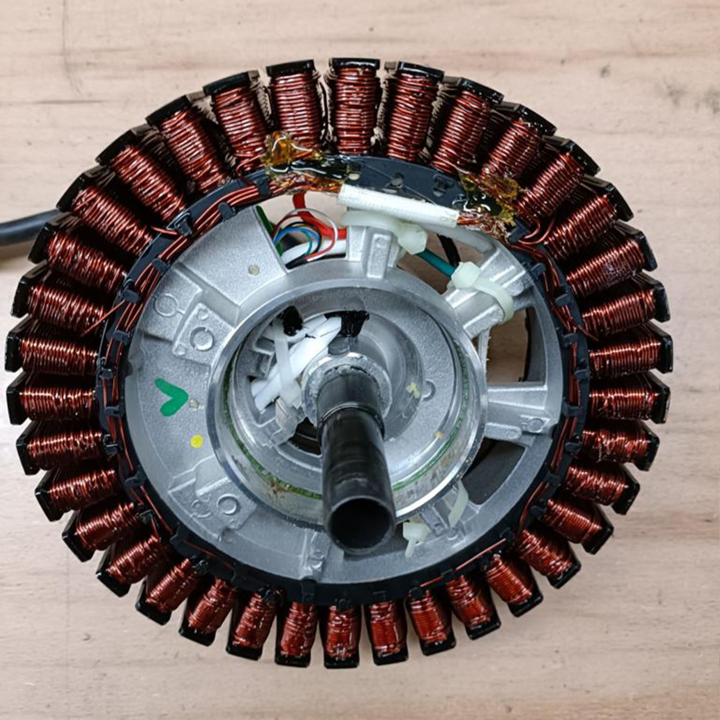 Na revisie Stromer motor weer als nieuw achterkant