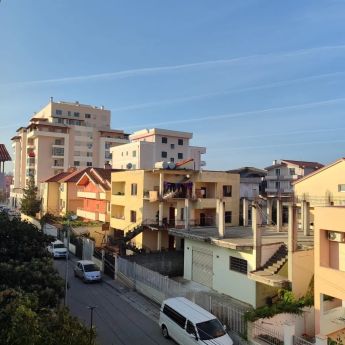 13.Uitzicht vanuit slaapgelegenheid in Dürres