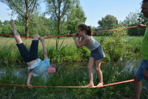 28756245-e93d-48f6-8efb-324e7be790a0