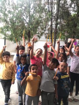 38.Potloden voor Albaneesjes