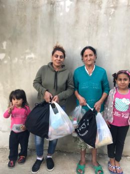 39.Voedsel voor arme gezinnen1