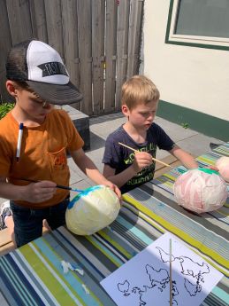 8b5bd88c-c4ee-4ad8-bd63-a3a81d54e111