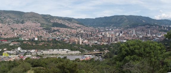 Pano_2023mei_colombia_stad_bergen