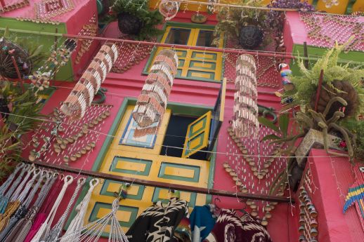 2023mei_colombia_gebouw_kleuren