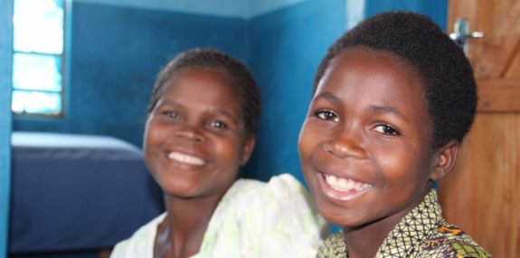 Ditteke den Hartog Malawi - sfeerfoto vrouwen