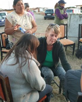 Gebed met Roma vrouwen Gebed met Roma vrouwen