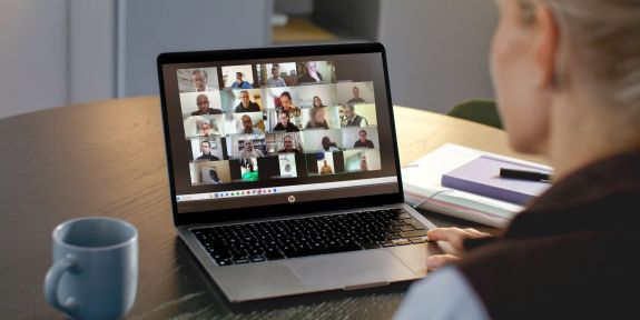 Prayermeeting-banner Prayermeeting-banner