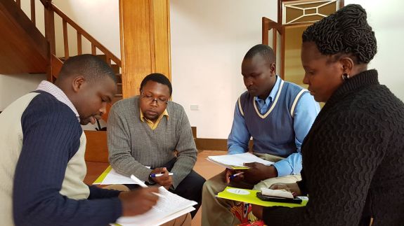 Interculturele avond voor jeugdleiders conferentie_jeugdwerk_bijbelstudie_afrika