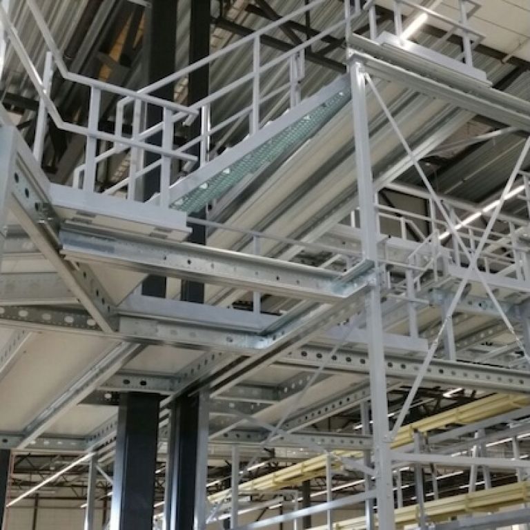 Maatwerk mezzanine trap