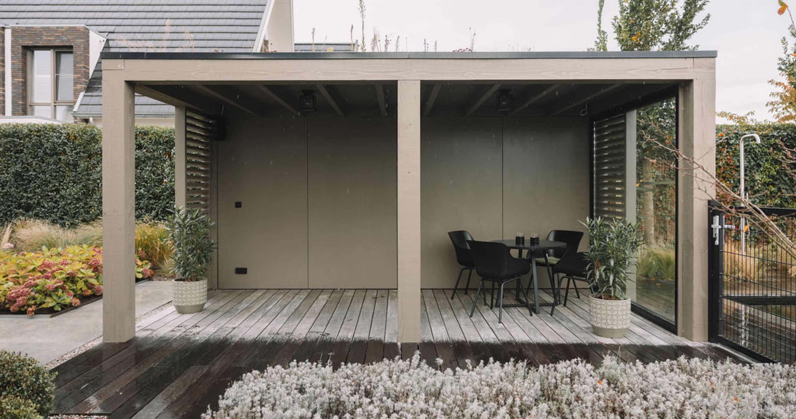 Moderne overkapping Zevenhuizen