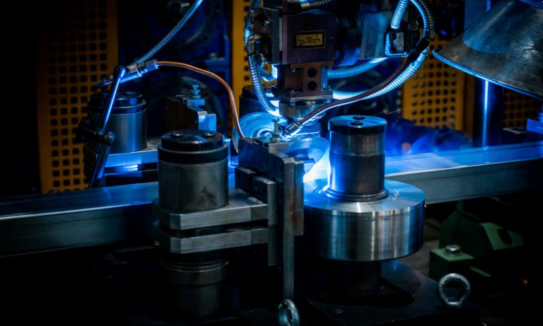 Gereedschap op maat ontwikkeld voor metaalbewerking en profileren