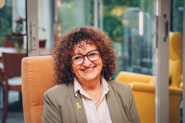 Directeur Nadia Schoenzwytt