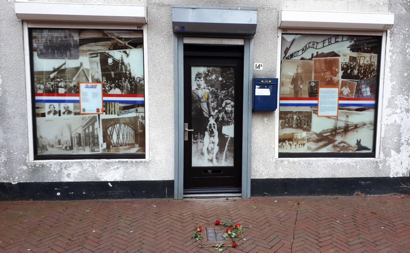 Etalage Voorstraat 14a