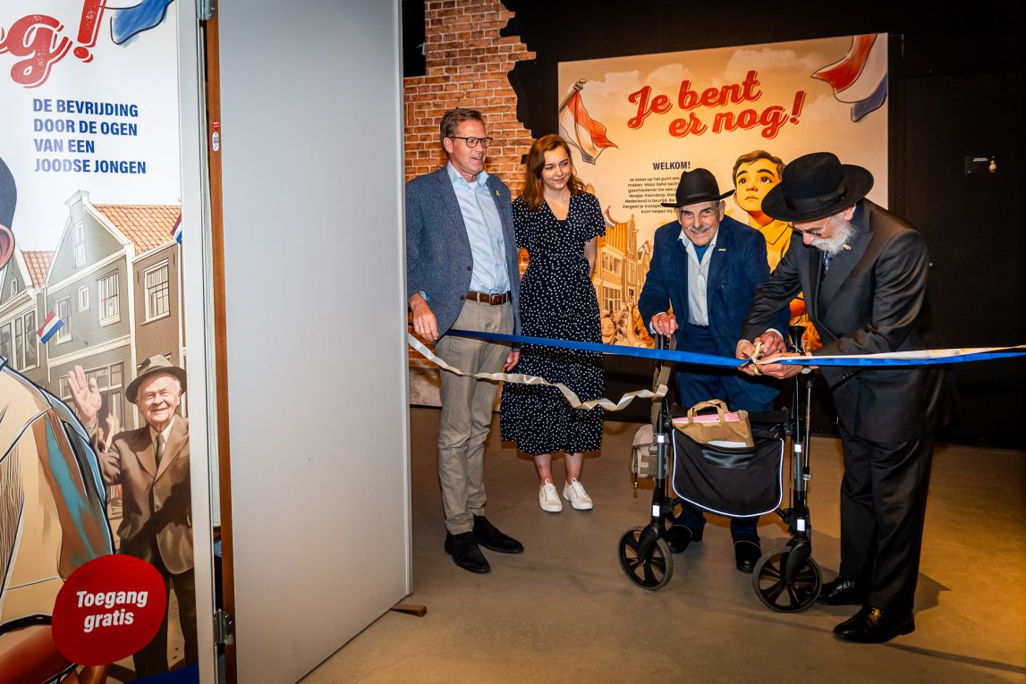 Tentoonstelling Je bent er nog - W63_6199 - Foto Willem Jan de Bruin - WEB