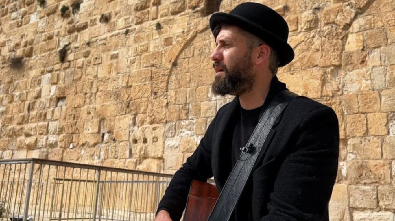 Yair Levi